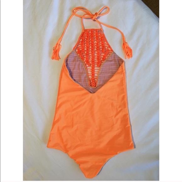 NEW ACACIA “Panama” One-Piece Swimsuit in “Sunset” - Picture 2 of 4